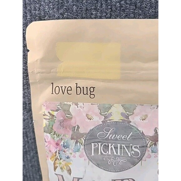 NEW Sweet Pickins Milk Paint  6 Oz ( Makes 1 Pint) Love Bug Yellow - Picture 2 of 3